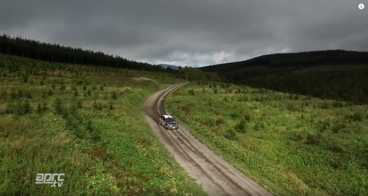 ラリー北海道の空撮動画。大自然を疾走するラリーカーがカッコいい！